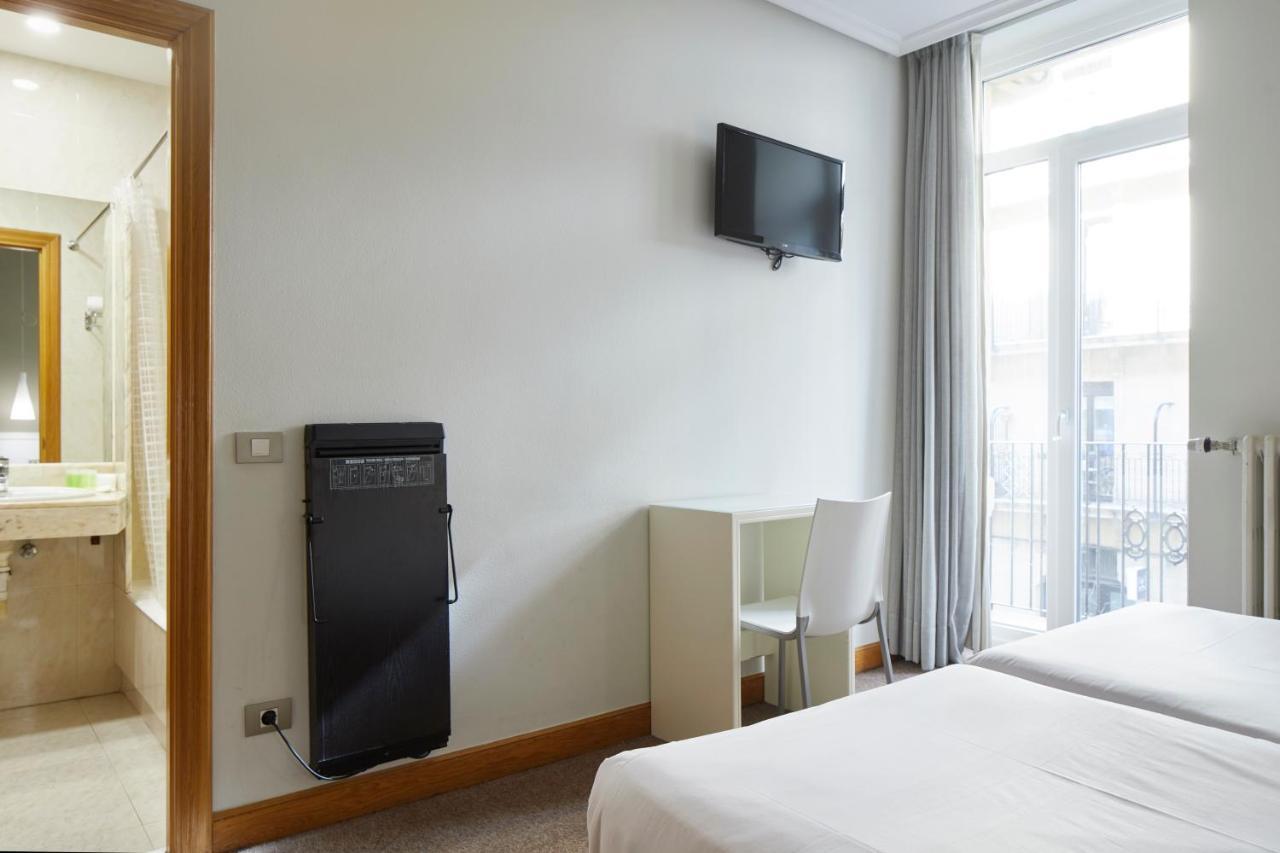 Pension Alemana San Sebastian Exterior photo