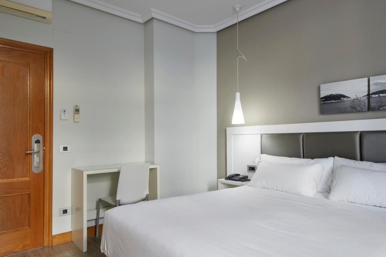 Pension Alemana San Sebastian Exterior photo