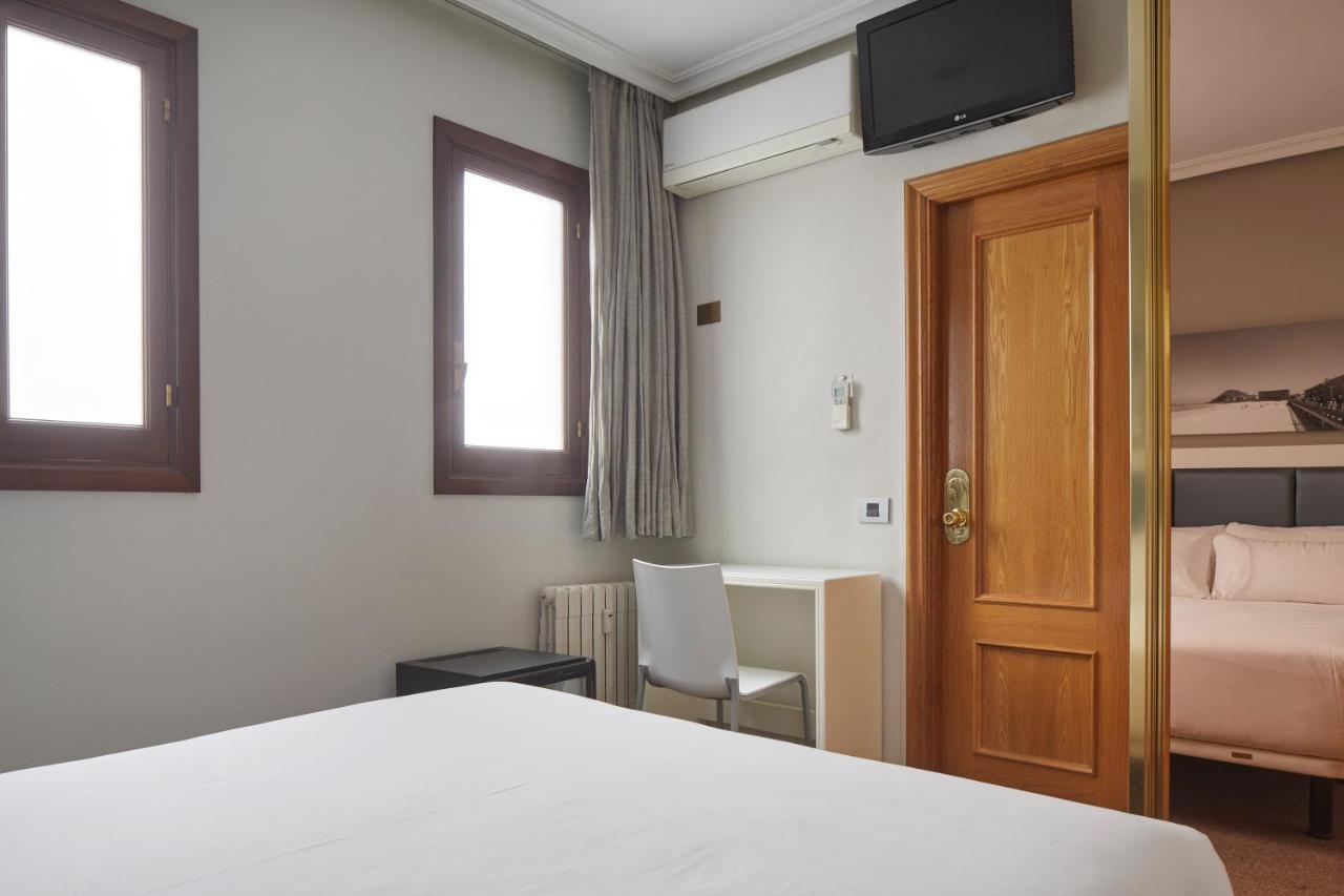 Pension Alemana San Sebastian Exterior photo