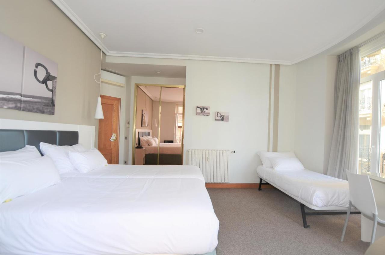 Pension Alemana San Sebastian Exterior photo